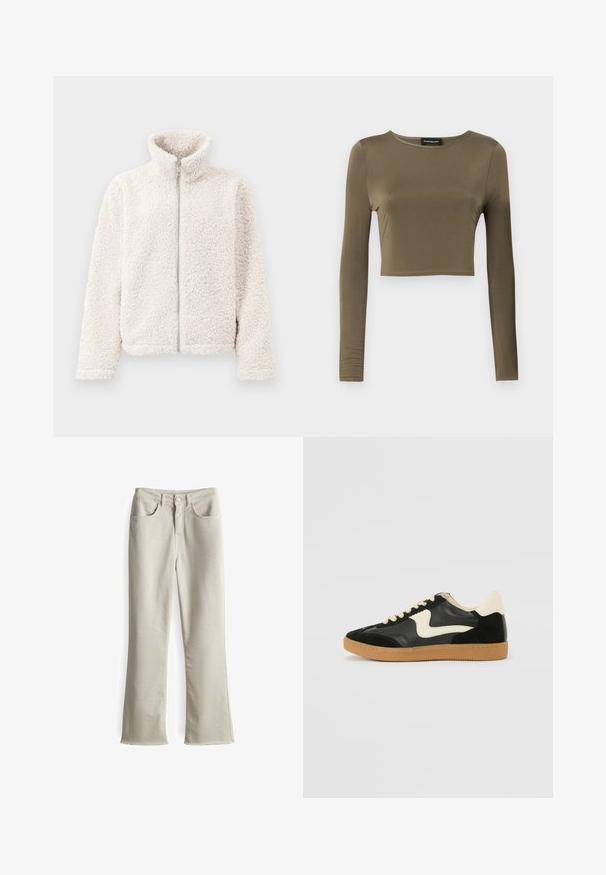 Fleecejack in gebroken wit, met een hoge kraag, ritssluiting aan de voorkant en een getextureerde, zachte stof met lange mouwen en elastische manchetten.; Olijfgroene, langmouw cropped top van een gladde, rekbare stof; heeft een ronde halslijn en een getailleerde pasvorm met afgewerkte zomen.; Beige, hoog getailleerde flared jeans met een gladde textuur, vijf-pocket ontwerp en rafelige zomen aan de onderkant, gemaakt van katoen.; Zwarte suède en leren sneaker met een crèmekleurige zij-swoosh en lichte crèmekleurige hiel. Voorzien van beige veters en een gumrubberen zool.