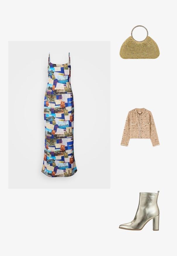 Beige strikket jakke med tekstur, lange ærmer, forlommer, frynset kant og spredte skinnende palietter, der pynter stoffet.; Maxi-kjole med tynde stropper, prydet med et farverigt postkortcollage-mønster på et stof med en glat tekstur.; Metallic guld ankelstøvle med spids tå, glat tekstur og en chunky høj hæl. Har en løkke bagpå for nem påtagning.; Guldnet aftenkvinderclutch med stort rundt metalhåndtag udsmykket med krystaller, struktureret trapezform og glitrende detaljer.