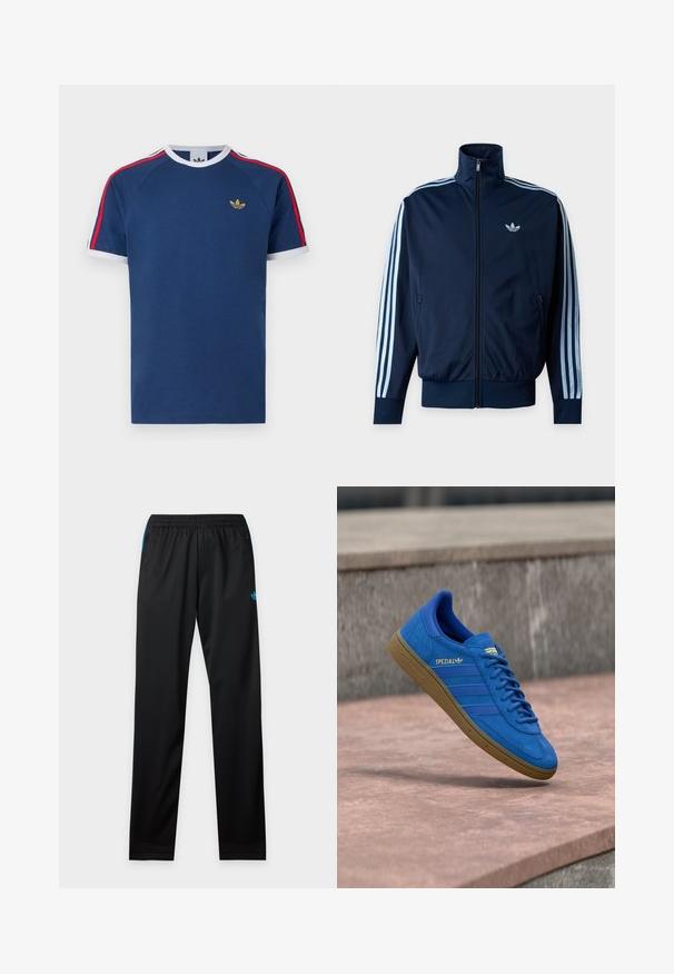 Μπλε ναυτικό track jacket με τρεις ανοιχτό μπλε ρίγες στα μανίκια, φερμουάρ μπροστά, όρθιο γιακά και το λογότυπο της Adidas στο στήθος.; Μπλε ναυτικό μπλουζάκι από μαλακό βαμβάκι, με λευκές και κόκκινες ρίγες στα μανίκια, στρογγυλή λαιμόκοψη και μικρό χρυσό λογότυπο στο στήθος.; Μαύρο αθλητικό παντελόνι με ελαστική μέση, πλαϊνές τσέπες με φερμουάρ και μικρό μπλε λογότυπο Adidas στο πάνω αριστερό μηρό.; Μπλε αθλητικό παπούτσι Adidas Spezial με σόλα από καουτσούκ, δεμένα κορδόνια, αιωρείται πάνω από λεία πέτρινη επιφάνεια κοντά σε γκρίζο τσιμεντένιο τοίχο.