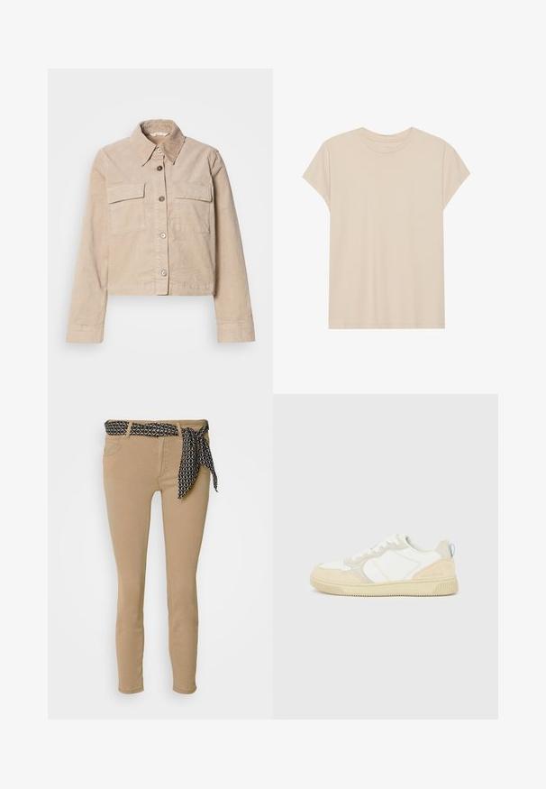 Beige cropped jakke lavet af bomuld. Har en spids krave, to forlommer og knaplukning. Struktureret stof med en subtil glans.; Beige kortærmet t-shirt lavet af blødt stof, med rund hals og en afslappet pasform. Glat tekstur uden synlige mønstre eller accenter.; Beige skinny jeans med en sort mønstret talje og matchende bånd. Har fem lommer og en glat, bomuldsblandet tekstur.; Hvid og beige sneaker med en overdel i ruskind og tekstil, med kontrastsyninger, en gummisål og en lyseblå detalje på hælen.