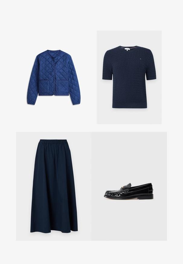 Chaqueta azul acolchada con mangas largas, botones a presión, dos bolsillos delanteros y pequeño logo bordado en el pecho.; Jersey de punto azul marino de manga corta con patrón de trenzado, cuello redondo y pequeño logotipo de Tommy Hilfiger en el pecho izquierdo.; Falda larga de color azul marino, hecha de un tejido texturizado con una cinturilla elástica y sutiles rayas verticales.; Mocasines de cuero negro con puntera redondeada, costuras decorativas y un pequeño acento dorado en el empeine. Suela plana de goma, diseño elegante.
