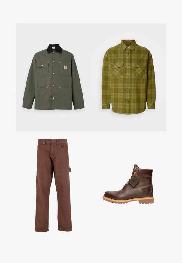 Grüne Canvasjacke mit schwarzem Kragen, vier Fronttaschen, Druckknopfverschluss und kleinem Carhartt-Logoaufnäher auf der Brusttasche.; Grünes kariertes Hemd aus Baumwolle, mit einem Button-Down-Kragen, zwei Fronttaschen mit Klappen und langen Ärmel mit Knopfmanschetten.; Braune Cargo-Hose aus robustem Stoff, mit geradem Bein, Fronttaschen und einer Seitentasche mit Klappe.; Braune Leder-Ankelstiefel mit runder Zehenpartie, robuster Sohle, goldfarbener Hardware und strukturiertem Obermaterial. Enthält ein angehängtes Logo-Tag.