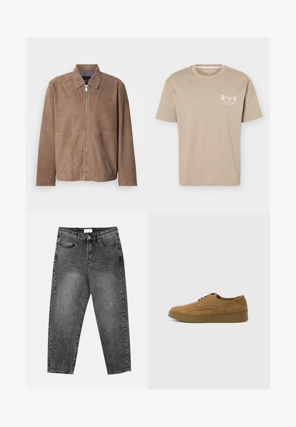 Brun ruskindsjakke med krave, lynlås foran og lange ærmer. Stoffet har en glat tekstur og få syninger.; Beige kortærmet T-shirt med rund halsudskæring med små insektgrafikker og "Marc O'Polo" logo på venstre bryst.; Sorte vasket straight-leg jeans med for- og baglommer, bæltestropper og knaplukning i taljen.; Brun ruskindslærredsko med snørebånd og flad gummisål, set fra siden på en ensfarvet lys baggrund.