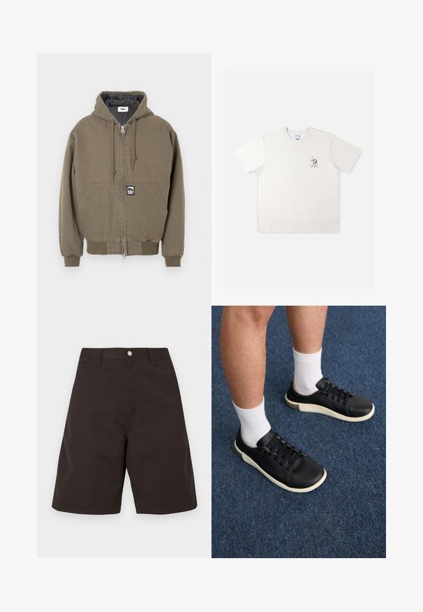 Gewatteerd jack in olijfgroen katoen met ritssluiting, voorzien van een kangoeroezak en een klein merkembleem aan de voorkant.; Witte katoenen T-shirt met korte mouwen, voorzien van een kleine zwarte grafische print op de linkerborst en een ronde hals.; Donkerbruine korte broek gemaakt van gladde stof. Voorzien van steekzakken, riemlussen en een platte voorkant. Rechte snit met een knielengte ontwerp.; Zwarte sneaker van glad leer, met een witte zool, zes oogjes met zwarte veters en een subtiele beige accent bij de hiel.