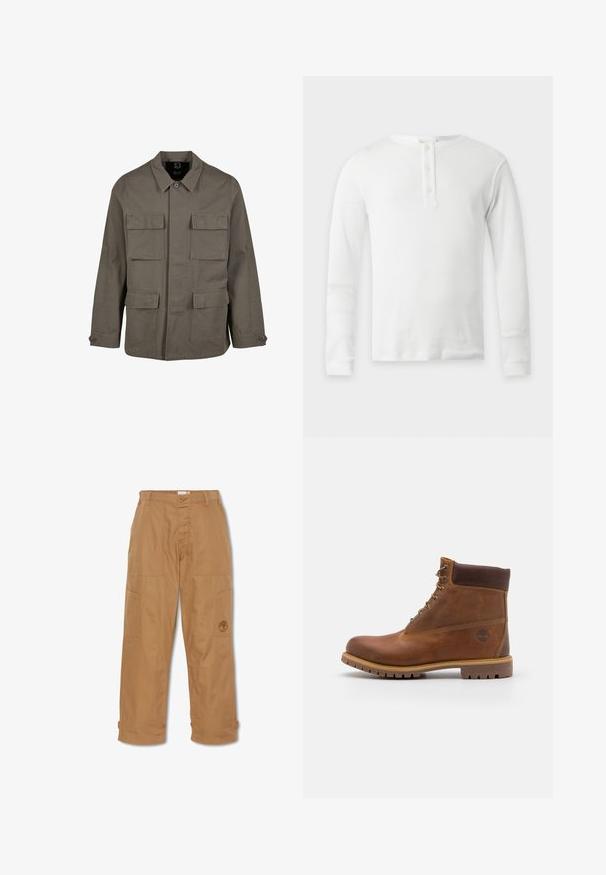 Khaki utilityjakke i bomuldsblanding, med lige snit, to brystlommer og knaplukninger på ærmerne. Glat tekstur og minimalistisk design.; Hvid termisk langærmet skjorte med rund hals og tre-knaps lukning, vist fladt på en lys baggrund.; Khaki arbejdsbukser, lavet af slidstærkt stof, har flere lommer, knaplukning og broderet logo på låret.; Brun læder vandrestøvle med en glat finish, polstret ankel, metalliske snørehuller og en gummisål med et robust dækmønster.
