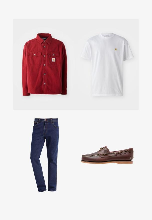 Rote Baumwollhemdjacke mit Kentkragen, zwei Brusttaschen mit Metallknöpfen und einem kleinen Logo-Patch auf der linken Tasche.; Weißes Baumwoll-T-Shirt mit kurzen Ärmeln, Rundhalsausschnitt, mit einem kleinen goldenen Logo im linken Brustbereich. Weicher Stoff und normale Passform.; Dunkelblaue gerade geschnittene Denim-Jeans mit Vordertaschen, Knopfverschluss, Gürtelschlaufen und sichtbaren Nähten.; Brauner Leder-Bootsschuh mit weißen Nähten, Schnürdetails und hellbrauner Gummisohle, seitlich auf weißem Hintergrund gezeigt.