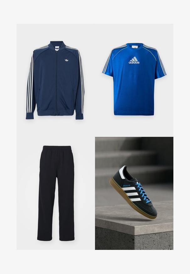 Donkerblauw trainingsjack met ritssluiting van polyester, met witte drie-strepen accenten op de mouwen en een klein wit logo op de borst.; Blauw Adidas sport T-shirt met een wit logo op de borst, witte strepen op de schouders en neongele biezen langs de schoudernaden.; Zwarte sweatpants met een elastische tailleband, rechte benen en gestikte details. Gemaakt van zachte, textuurstof.; Zwarte Adidas-sneaker met witte strepen, blauwe veters en een gumzool die boven een grijze betonnen trede zweeft in zacht licht.