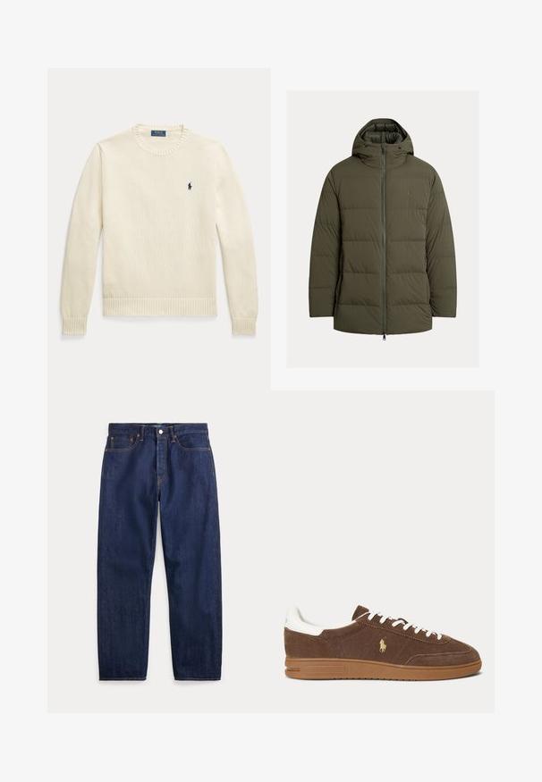 Olivengrøn isoleret jakke med lynlåslukning foran, polstret design, fast hætte og sidelommer. Glat tekstur og minimal brandingdetalje.; Kremfarvet strikket langærmet sweater med ribstrikkede manchetter og kant, med et lille navy Polo Ralph Lauren-logo på brystet.; Mørkeblå denimjeans med lige ben, fem lommer, knaplukning og synlige syninger.; Brun ruskind sneaker med hvide snørebånd og hæl, gummisål og gyldent Ralph Lauren hestelogo på siden.