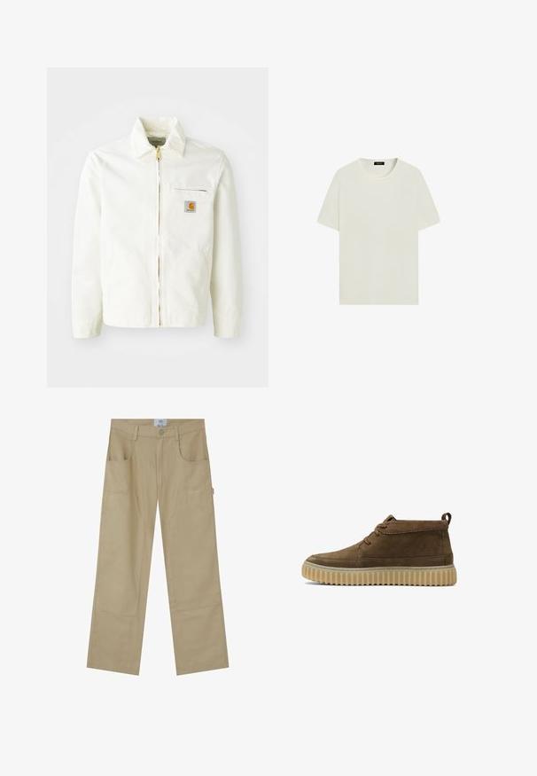 Witte katoenen jas met een kraag, gouden rits en borstzak met een logo-patch. Inclusief zijzakken en een relaxte pasvorm.; Effen off-white T-shirt met korte mouwen en een ronde hals, met een klein zwart merklab binnen in de kraag.; Beige cargobroek met een ontspannen pasvorm, voorzien van meerdere zakken en gestikte details. Het materiaal lijkt duurzaam en heeft een gladde textuur.; Bruine suède enkellaarzen met een ronde neus, minimale stiksels en een gestructureerde, dikke rubberen zool. Voorzien van een vetersluiting en een hieltab.