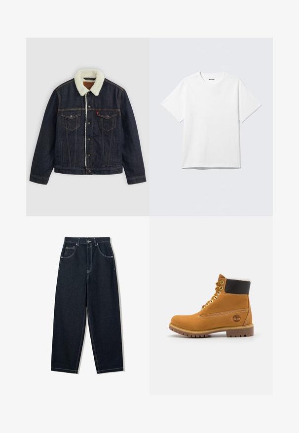 Dunkelblaue Jeansjacke mit einem weißen Kunstfellkragen, zwei Brusttaschen und goldenem Nähen. Verfügt über eine Knopfverschlüsse und eine gerade Passform.; Weißes T-Shirt mit kurzen Ärmeln und Rundhalsausschnitt, flach liegend, schlichtes Design, mit „WEEKDAY“-Etikett innen im Kragen auf hellem Hintergrund.; Weit geschnittene, dunkle Denim-Jeans mit kontrastierendem weißen Nähten, fünf Taschen und einem Knopfverschluss. Mit einem hochgeschnittenen Design.; Braune Leder-Ankle-Boots mit Metallösen, weißem Kunstfellfutter, schwarzem gepolstertem Kragen, robustem Sohlenprofil und geprägtem Logo an der Seite.