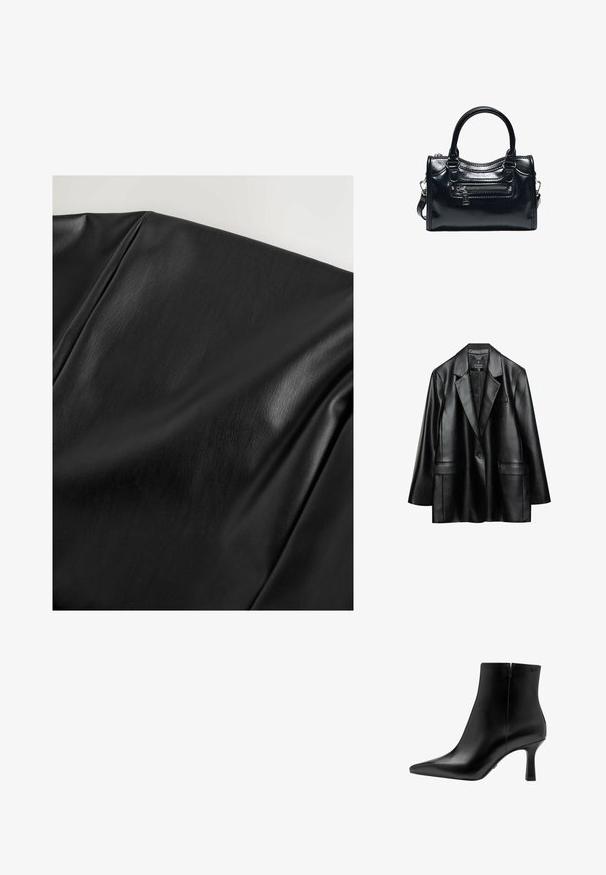 Schwarze Kunstlederjacke mit Reverskragen, einreihiger Knopfverschluss und zwei vorderen Taschen, mit einer glatten, glänzenden Textur.; Schwarzer Kunstlederstoff mit glatter Textur und subtiler Glanz, der weiche Falten und ein leichtes Maserungsmuster aufweist.; Schwarze Leder-Stiefelette mit spitzer Zehe, hohem Stiletto-Absatz, glatter Textur und minimalistischem Design. Verfügt über einen Reißverschluss auf der Rückseite.; Schwarze glänzende Lederhandtasche mit zwei Griffen, vorderer Reißverschlusstasche und abnehmbarem Schulterriemen auf weißem Hintergrund.