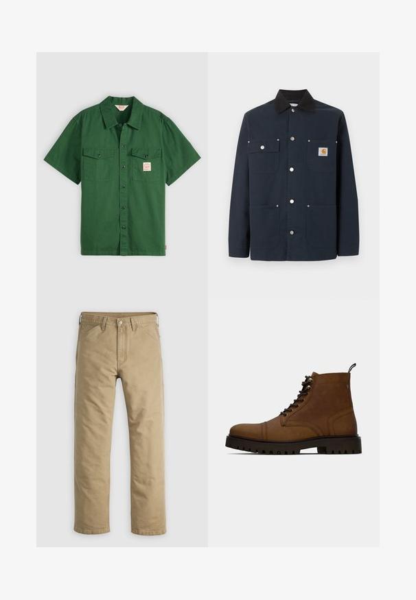Donkerblauwe werkjas met zwarte kraag, vier voorzakken, metalen drukknopen en klein Carhartt-logo op de bovenste rechterzak.; Korte mouwen groene katoenen shirt met knoopsluiting, twee borstzakken en een klein label op de linkse zak. Effen, geen patronen.; Kaki katoenen broek met een rechte pijp, voorzakken en een knoopsluiting. Glad textuur en verstevigde naden voor duurzaamheid.; Bruine leren veterschoenen tot de enkel met dikke zwarte profielzool en een trekband op een witte achtergrond.