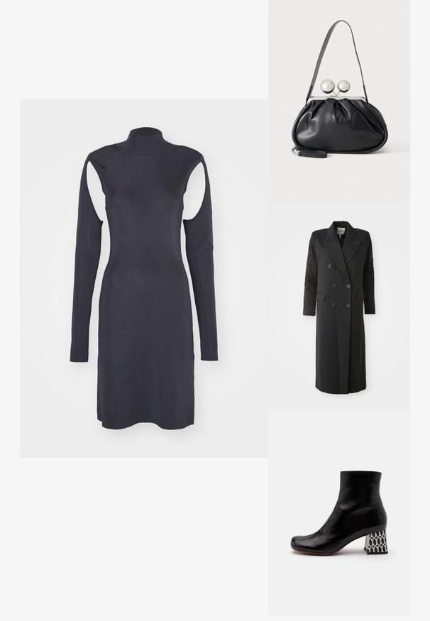 Schwarzer, doppelt geknöpfter Mantel mit scharfem Kragen, sechs Knöpfen und Perlendetails an den Ärmeln. Glatte Stoffqualität mit taillierter Passform und langer Länge.; Marineblaues geripptes Kleid mit hohem Kragen, langen Ärmeln und Ausschnitten an den Schultern. Enganliegendes Design mit geradem Saum. Angenehme Textur.; Schwarzer Lackleder-Stiefelette mit quadratischer Zehenpartie und gemustertem, klobigem Absatz im schwarz-weißen geometrischen Design.; Schwarze Ledertasche mit gerafftem Design, einem einzelnen Riemen, silbernem Metallrahmen und zwei großen runden silbernen Verschlüssen.