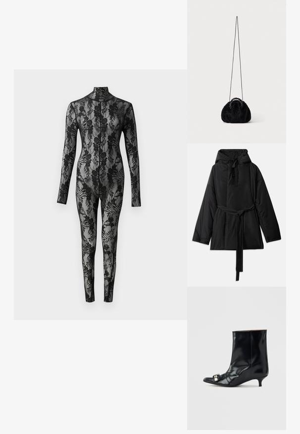 Zwarte gewatteerde jas met een capuchon, verstelbare strikriem, lange mouwen en een gladde textuur. Eenvoudig ontwerp, geen zichtbare patronen of hardware.; Zwart kanten bodysuit met lange mouwen, hoge kraag en een bloemmotief dat het hele oppervlak bedekt. Strak aansluitend ontwerp met doorzichtige textuur.; Zwarte leren enkellaars met een spits toelopende neus, lage kittenhak en een decoratieve zilveren gesp aan de zijkant bij de neus.; Kleine zwarte handtas van namaakbont met gevlochten bovenhandvatten en lange dunne schouderriem op een effen achtergrond.
