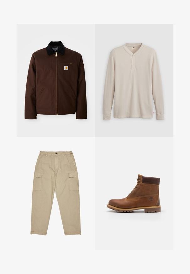 Brun canvasjakke med en gylden lynlås, fløjlskrage, venstre brystlomme med logo-patch og sidelommer med skjulte lynlåse.; Langærmet henley-skjorte i lys beige ribbet stof, med V-hals, tre-knap placket og manchetter ved ærmerne. Rød logo-tags ved kanten.; Beige cargo bukser lavet af let vævning med en afslappet pasform, der har to sidelommer og synlige søm-detaljer.; Brun læder vandrestøvle med en glat finish, polstret ankel, metalliske snørehuller og en gummisål med et robust dækmønster.