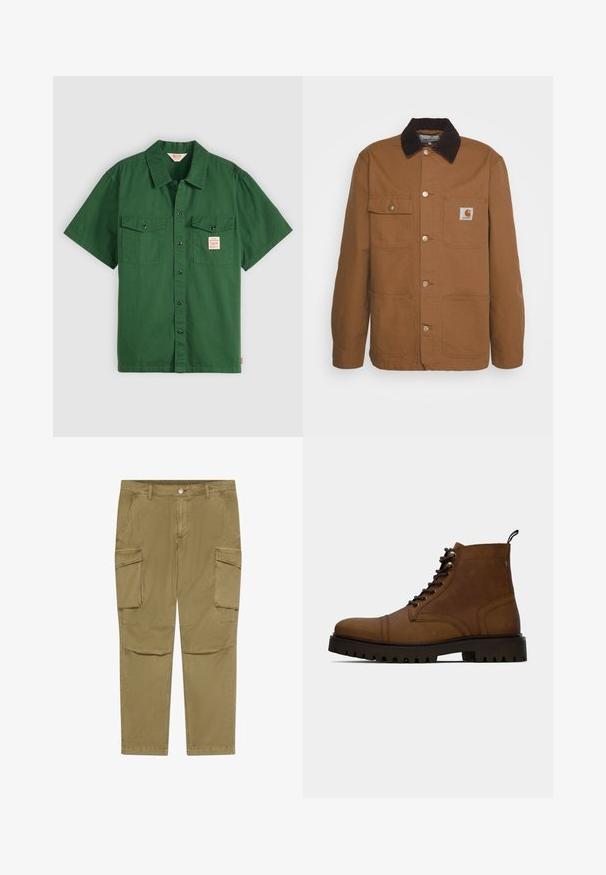 Bruine werkjas gemaakt van duurzaam materiaal met een corduroy kraag, voorzien van vier zakken en metalen knopen aan de voorkant.; Korte mouwen groene katoenen shirt met knoopsluiting, twee borstzakken en een klein label op de linkse zak. Effen, geen patronen.; Khaki cargobroek met knopen- en ritssluiting, voorzien van zijflappzakken en schuin geplaatste voorzakken.; Bruine leren veterschoenen tot de enkel met dikke zwarte profielzool en een trekband op een witte achtergrond.