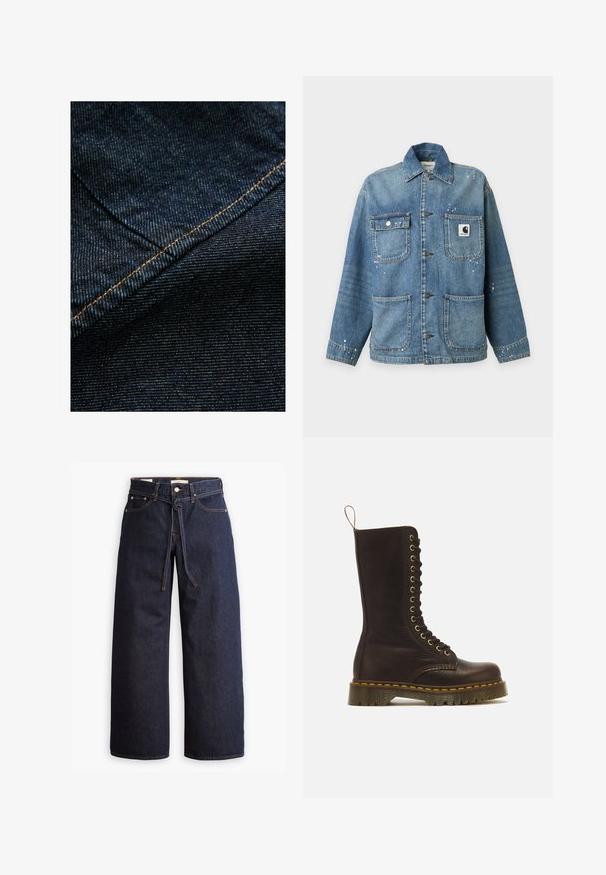Blauwe spijkerjas met vier voorzakken, metalen knoopsluitingen, een kraag en kleine witte verfvlekken op de stof.; Donkerblauwe denimstof met een subtiele verticale textuur, voorzien van oranje stiksels langs de naad voor accentuering.; Wijd pijpjes donkerblauwe denim jeans met een hoge taille, voorzien van een trekkoord, vijf zakken en contrasterende stiksels.; Hoge donkerbruine leren veterlaars met gele stiksels, dikke geribbelde zool en treklus aan de achterkant.