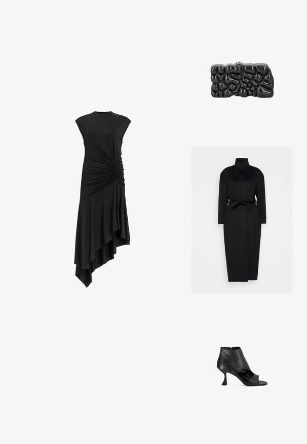 Zwarte lange mouwen jas gemaakt van zachte stof, met een hoge kraag en een gestrikt tailleband, met een rechte silhouet en minimale ontwerpdetails.; Zwarte mouwloze jurk met geplooide details aan de zijkant, voorzien van een asymmetrische zoom die elegant valt. Zachte stofstructuur.; Zwarte leren open-teen enkellaars met een zijrits en uniek gevormde hak van middelhoge hoogte.; Glanzende zwarte clutch met een abstract, getextureerd oppervlak en een kleine metalen sluiting bovenop, getoond tegen een witte achtergrond.