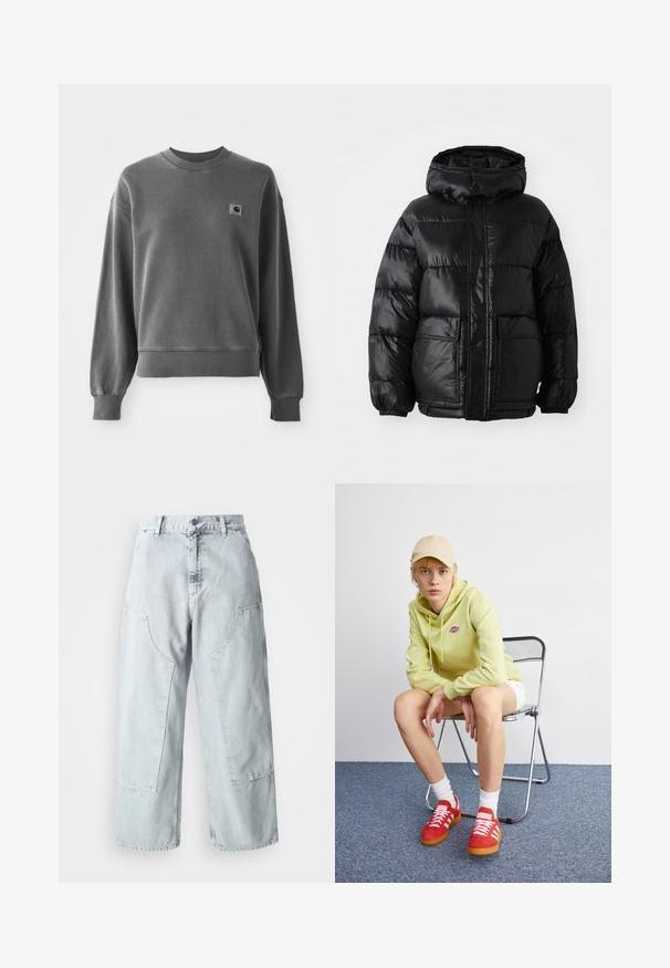 Schwarze Pufferjacke mit Kapuze, glänzender Oberfläche, elastischen Bündchen, Frontknopfverschluss und zwei großen aufgesetzten Taschen.; Grau pullover Sweatshirt aus glattem Baumwollmix, mit rundem Halsausschnitt, gerippten Bündchen und einem kleinen Logopatch auf der linken Brust.; Helle blaue Denim-Hosen mit weitem Bein, großen Seitentaschen, hohem Bund und lockerer Passform. Abgenutzte Textur mit verwaschenem Finish.; Helle grüne Kapuzenjacke mit Logo, weiße Shorts, rote Sneakers mit weißen Streifen, sitzend auf einem verchromten Klappstuhl vor einem neutralen Hintergrund.