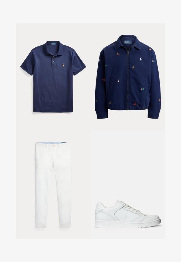 Marineblaue Reißverschlussjacke mit Kragen, elastischem Saum, Seitentaschen und kleinen mehrfarbigen nautischen Flaggen- und Ankerstickereien.; Marineblaues Polohemd mit kurzen Ärmeln, zwei Knöpfen und kleinem besticktem Logo auf der linken Brust.; Weiße Baumwoll-Chinos mit schmaler Passform, ausgestattet mit einem einzigen goldfarbenen Knopfverschluss und einem hellblauen inneren Bund. Glatte Textur ohne Muster.; Weißer Ledersneaker mit glatter Textur, ausgestattet mit einer perforierten Zehenpartie, Schnürverschluss und gesticktem Logo an der Seite. Weiße Gummisohle.