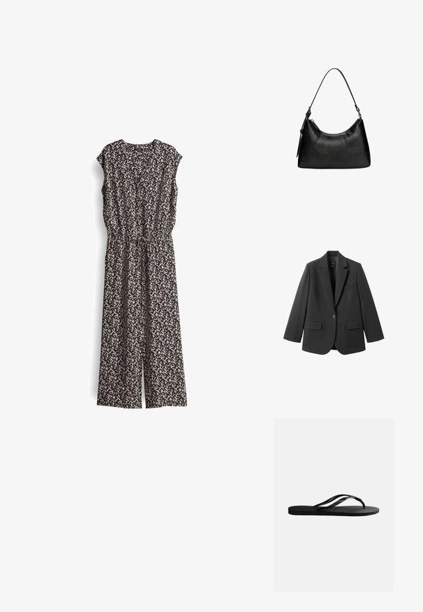 Schwarzer Blazer aus glattem Stoff mit Reverskragen, Ein-Knopf-Verschluss und zwei Vorderentaschen. Einfaches, maßgeschneidertes Design.; Schwarzer und cremefarbener gemusterter Jumpsuit mit kurzen Ärmeln, V-Ausschnitt und elastischem Bund. Der Stoff wirkt leicht und hat ein fließendes Design.; Schwarze Gummizehensandale mit strukturiertem Fußbett und dünnen, Y-förmigen Riemen vor einfachem weißem Hintergrund.; Schwarze Handtasche aus synthetischem Leder mit geschwungener Form, kurzen Tragegriff, Reißverschlussverschluss und einem dezenten strukturierten Muster auf der Oberfläche.