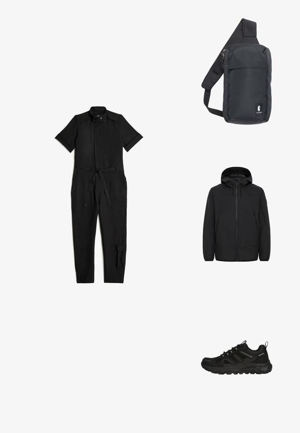 Zwarte hooded jas van soft-shell materiaal. Heeft een frontzipper, twee zijzakken en verstelbare trekkoorden bij de capuchon.; Zwarte jumpsuit met korte mouwen, een staande kraag, ritssluiting, riem, zijzakken en een enkele cargozak op het been. Gladde stof.; Zwarte waterdichte sportschoen met een gestructureerde mesh bovenkant, rubberen zool, elastische veters en minimale reflecterende accenten voor zichtbaarheid.; Zwarte crossbodytas gemaakt van duurzaam stof, met een gevoerde, ademende band, ritssluitingen en een logolabel aan de voorkant.