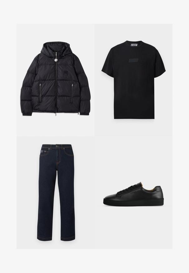 Doudoune noire avec capuche, présentant une texture matelassée, une fermeture éclair sur le devant, deux poches latérales et un petit patch logo sur la poitrine.; T-shirt noir à manches courtes avec col rond, arborant un logo Versace Jeans Couture noir en relief discret sur la poitrine.; Jean droit bleu foncé avec bouton et fermeture éclair à l'avant, cinq poches et surpiqûres contrastantes sur un fond uni.; Basket basse en cuir noir avec lacets noirs, semelle en caoutchouc texturée et petit logo embossé sur le côté, présenté de profil sur fond gris.