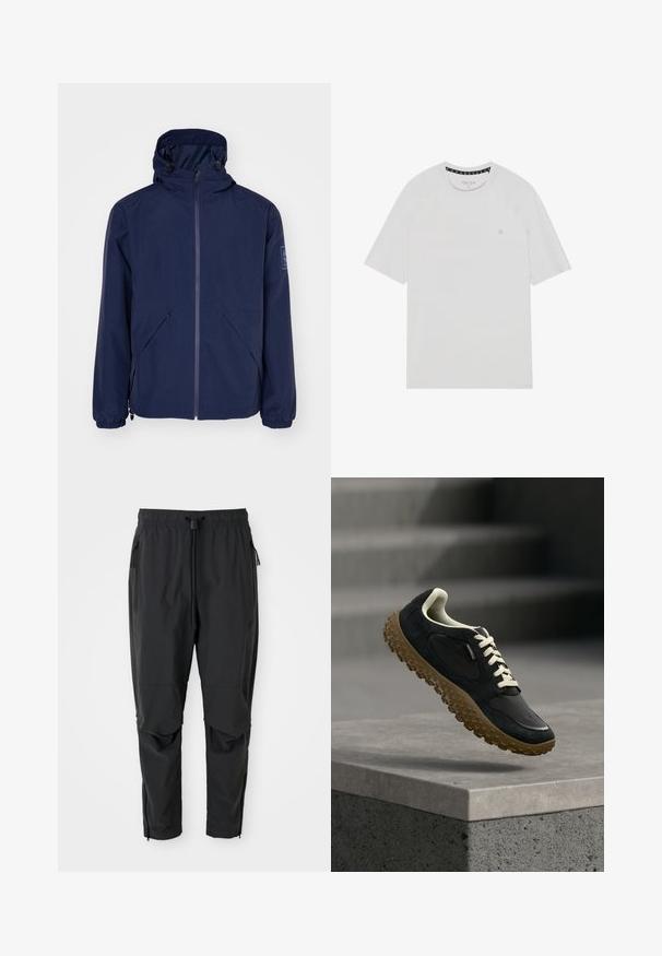 Marineblau wasserdichte Jacke mit Kapuze, ausgestattet mit einem Frontreißverschluss, elastischen Bündchen, zwei seitlichen Taschen und einem Logo-Patch am linken Ärmel.; Weißes T-Shirt mit kurzen Ärmeln und Rundhalsausschnitt, mit Raglanärmeln, einem dezenten Logo auf der Brust und kontrastierendem Halsausschnitt.; Schwarze leichte Hose mit elastischem Bund, Kordelzug, seitlichen Reißverschlusstaschen, vorgeformten Knien und Reißverschlüssen an den Knöcheln.; Schwarz-brauner Wanderschuh mit strukturiertem Sohlenprofil und weißen Schnürsenkeln, der über einer Betonbrüstung schwebt, im Hintergrund unscharfe Treppen.