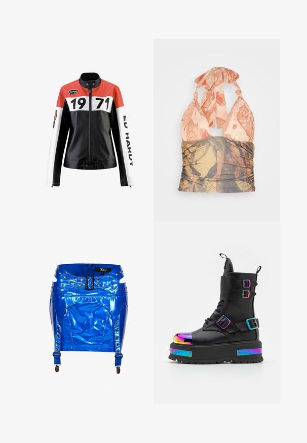 Læderjakke med en rød, hvid og sort farveskema; har fede sorte numre "1971" og teksten "ED HARDY" på ærmerne.; Jaded London KNOTTED BEACH CONTRAST - Top - multi coloured; Skinnende blå PVC-strømpebånd med sort spænde, flere øjer, justerbare stropper og lynlåslukning, størrelse small fra mærket KOI.; Koi Footwear COSMIC FIRE METAL PLATFORM BOOTS - Snørestøvletter - black/multi-coloured