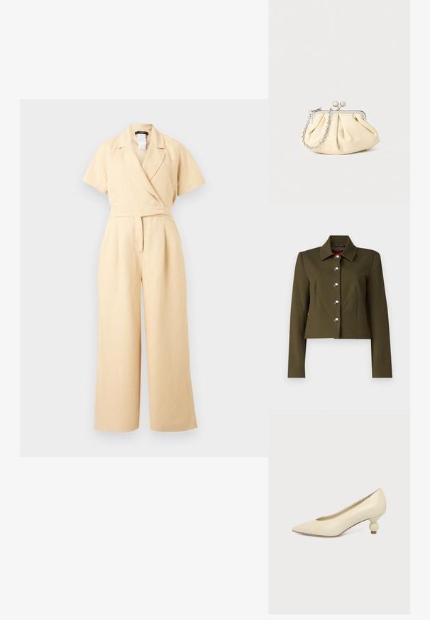 STAUD MARINO JACKET - Veste mi-saison - sergeant green; Combinaison beige à manches courtes avec jambes larges, col en V style portefeuille et taille cintrée, réalisée dans un tissu léger.; Chaussure femme couleur crème à bout pointu avec un petit talon rond en forme de boule, sur fond uni.; Pochette en cuir beige plissé avec un cadre en métal argenté, dotée de deux fermoirs ronds décoratifs et d'une chaîne en argent.