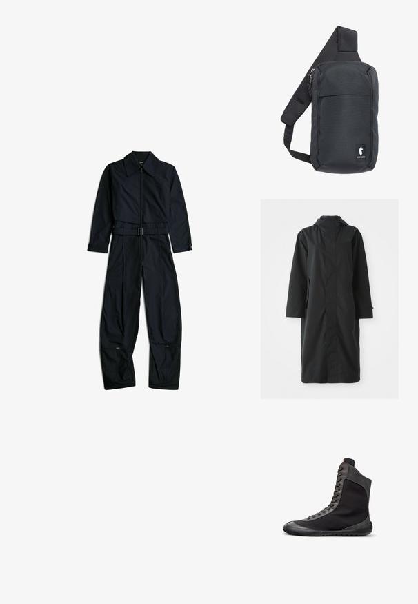 Schwarzer Regenmantel aus wasserabweisendem Material, mit hohem Kragen, langen Ärmeln, minimalistischen Design und seitlichen Taschen.; Schwarzer Overall mit langen Ärmeln, Kragen, vorderem Reißverschluss, verstellbarem Gürtel in der Taille und Reißverschlüssen an den unteren Enden der weiten Hosenbeine auf weißem Hintergrund.; Schwarzer High-Top-Sneaker mit grauem Wildlederbesatz, Schnürung vorne und flacher Gummisohle, gezeigt im rechten Seitenprofil auf weißem Hintergrund.; Schwarze Umhängetasche aus strapazierfähigem Stoff, mit gepolstertem, atmungsaktivem Trageriemen, Reißverschlussfächern und einem Logotag auf der Vorderseite.
