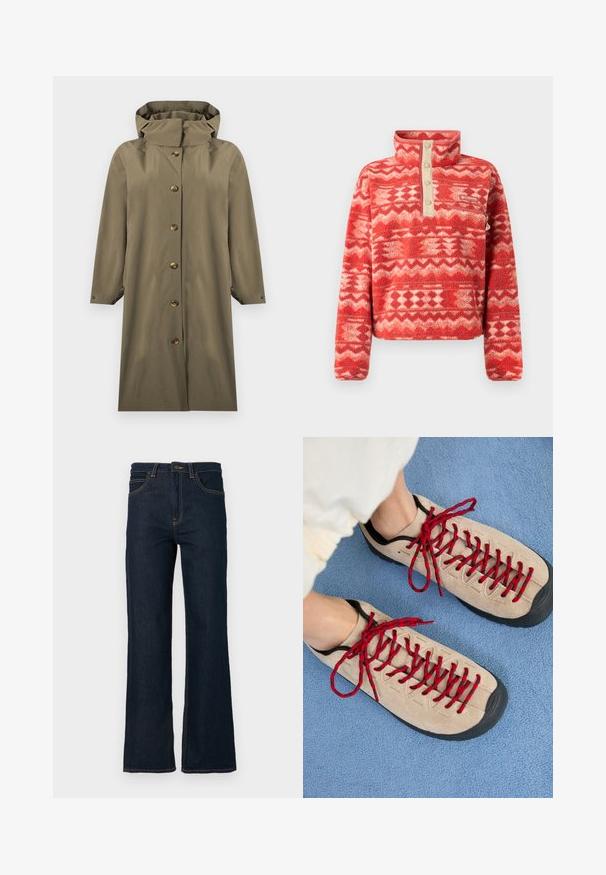 Imperméable long vert olive à capuche avec fermeture à boutons sur le devant et manches longues, présenté sur un fond blanc.; Pull polaire rouge avec un col haut, présentant un motif géométrique en nuances de rouge et crème, rehaussé par une patte de boutonnage beige et une poche.; Jean en denim bleu foncé à jambe droite avec poches avant, passants de ceinture et fermeture à bouton à la taille, sur fond blanc.; Des chaussures beiges avec des lacets rouges, posées sur une surface bleue texturée, révèlent partiellement la cheville d'une personne. Les chaussures ont un design sportif.