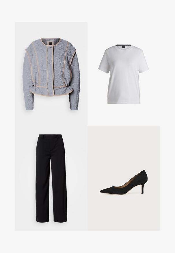 Quiltet grå jakke med blomstermønster, beige pipning, rund udskæring og subtile indsnit i taljen. Har lange ærmer og frontlukning.; Hvid bomulds t-shirt med rund halsudskæring, korte ærmer og en afslappet pasform. Har et lille mærke nær kraven.; Sorte brede bukser lavet af glat stof, med et klassisk talje bånd og en skræddersyet silhuet med frontlommer.; Sort ruskind spids tå højhælet pumpe med en slank mellemhøj stilethæl og et lavt snit på en ensfarvet baggrund.