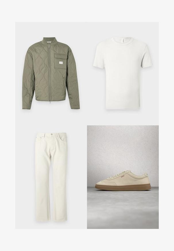 Gewatteerde olijfgroene jas met ritssluiting, golfstiksels, een hoge kraag en een klepzak op de linkerborst met een wit etiket.; Effen witte korte mouw T-shirt met ronde hals plat gelegd op een lichtgrijze achtergrond met een klein stoffen label bij de kraag.; Lichtbeige rechtgesneden jeans gemaakt van katoen denim. Voorzien van zakken, een klassieke knoopsluiting en een subtiele textuur zonder patronen.; Lichtbeige suède sneaker met een zool van gumrubber, opvallende veters en subtiele stikdetails. Strak ontwerp met een minimalistische uitstraling.