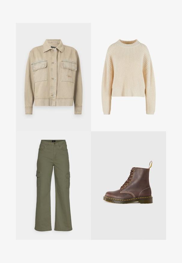 Beige denimjakke med krave, lange ærmer, knaplukning og to brystlommer. Har kontrasterende syninger og diskret logo-stikning.; Cremefarvet strikket sweater med høj ribbet krave, brede ærmer og et struktureret mønster hele vejen igennem. Kropet design med ribbet kant.; Cargo-bukser i olivengrøn bomuldsblanding, med brede ben, flere sidelommer og lynlås foran med knaplukning.; Brune lædersnøreboots med gule syninger, rund tå og en robust gummisål. Har en trækflap ved hælen for nem påføring.