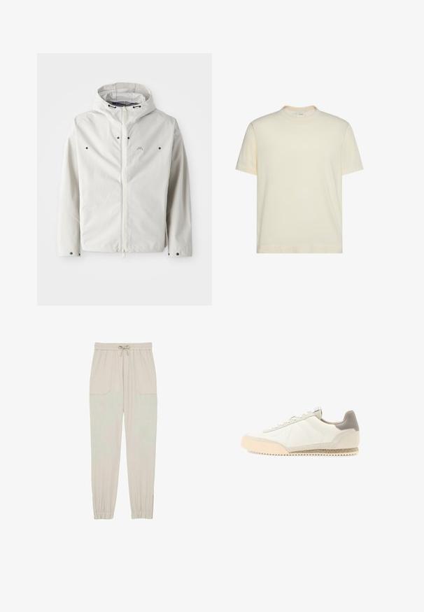 Lichtgewicht witte jas met capuchon, ritsluiting en zwart accentknopen. Glad textuur met een subtiel gestreept patroon. Minimale branding.; Effen lichtbeige katoenen T-shirt met korte mouwen, ronde hals en zichtbare binnenlabel.; Licht beige joggerbroeken van zachte stof, met een elastische tailleband met trekkoord, zijzakken en taps toelopende enkels.; Witte leren sneaker met een tan suède accent op de hiel. Beschikt over een gestructureerde rubberen zool en platte witte veters. Details van stiksel op het zijpaneel.