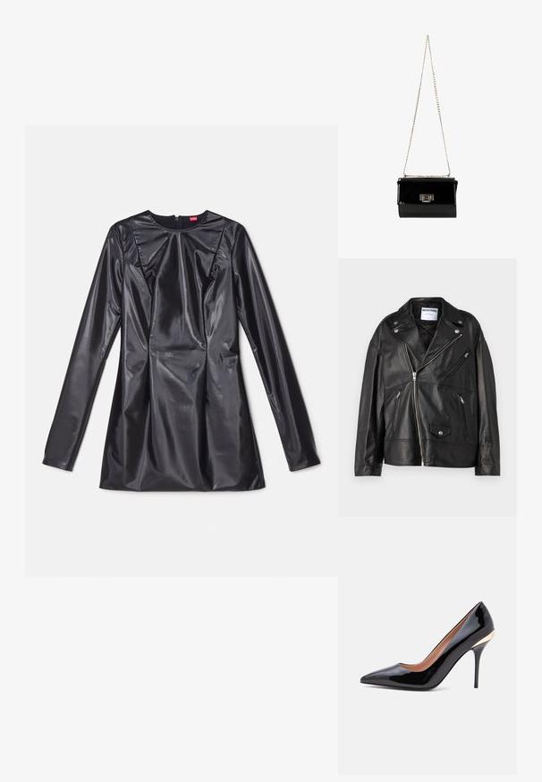 Schwarze Leder-Motorradjacke mit Eingriffskragen, asymmetrischem Reißverschluss und mehreren Reißverschlusstaschen. Verziert mit silbernen Hardware-Details.; 032c TRAPEZE TOO TIGHT MINI DRESS - Cocktailkleid/festliches Kleid - black luster; Schwarzer Pumps aus Lackleder mit spitzer Schuhspitze, schlankem Stilettabsatz und goldenem Akzent nahe der Fersenkappe.; Schwarz glänzende Handtasche aus Lackleder mit einem goldenen Kettenriemen, rechteckige Form, mit einem Verschluss mit Klappe und einem metallischen Logo-Akzent.