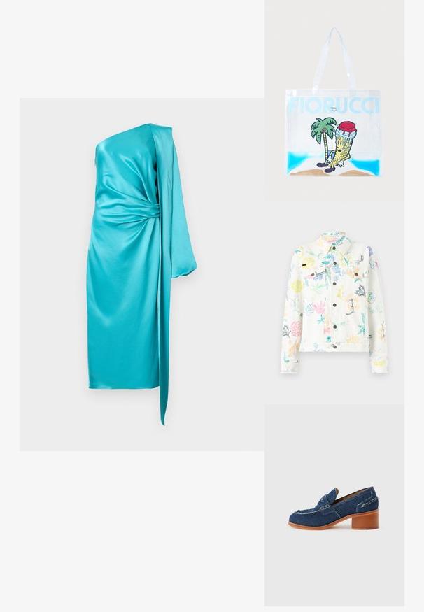 Soulland DECLAN JACKET - Veste en jean - white; Robe en satin turquoise à une épaule avec détail noué drapé et longue pièce de tissu sur le côté, longueur genou.; Mocassin en denim pour femme avec un petit talon bloc en bois, des bords effilochés et une lanière cousue sur le dessus.; Sac en toile transparent avec un graphisme d'un personnage de cône de glace cartoon, d'un palmier et de sable, avec des accents bleus en bas et sur les poignées.