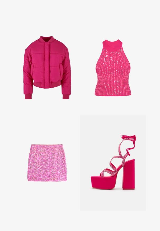 Fuchsia cropped pufferjack met een ronde hals, ribbelmanchetten en een sluiting aan de voorkant. Beschikt over gequiltte panelen en een gladde textuur.; Roze mouwloze top met een hoge kraag, met verticale strepen van kleine, glanzende pailletten tegen een geribbeld patroon.; Roze minirok bedekt met glanzende iriserende pailletten, met een rechte zoom en tailleband.; Steve Madden CHAMPAGNE - Sandalen met plateauzool - pink