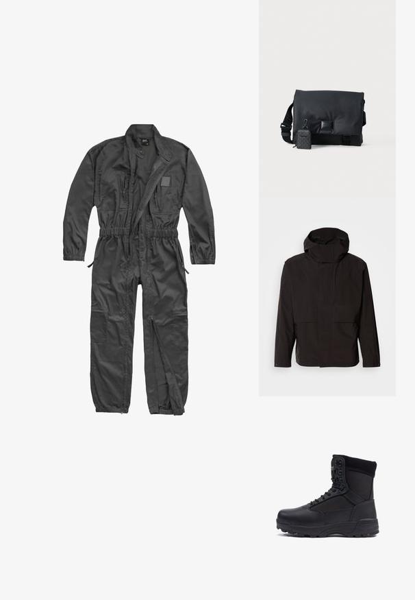 Schwarze Kapuzenjacke mit minimalistischem Design, Reißverschluss und zwei Fronttaschen. Aus glattem, leichtem Stoff gefertigt.; Schwarzer Overall mit langen Ärmeln, Frontreißverschluss, elastischem Bund und Bündchen, mehreren Reißverschlusstaschen und Stehkragen mit Druckknopf.; Schwarzer taktischer Stiefel mit einem glatten Lederoberteil und Stoffpaneelen, hoher Knöchelgestaltung, schnürbarem vorderen Teil und robustem Gummisohle.; Schwarze Umhängetasche mit einer eleganten, glatten Außenseite, einem verstellbaren Trageriemen und einem kleinen abnehmbaren Beutel mit geometrischem Muster.