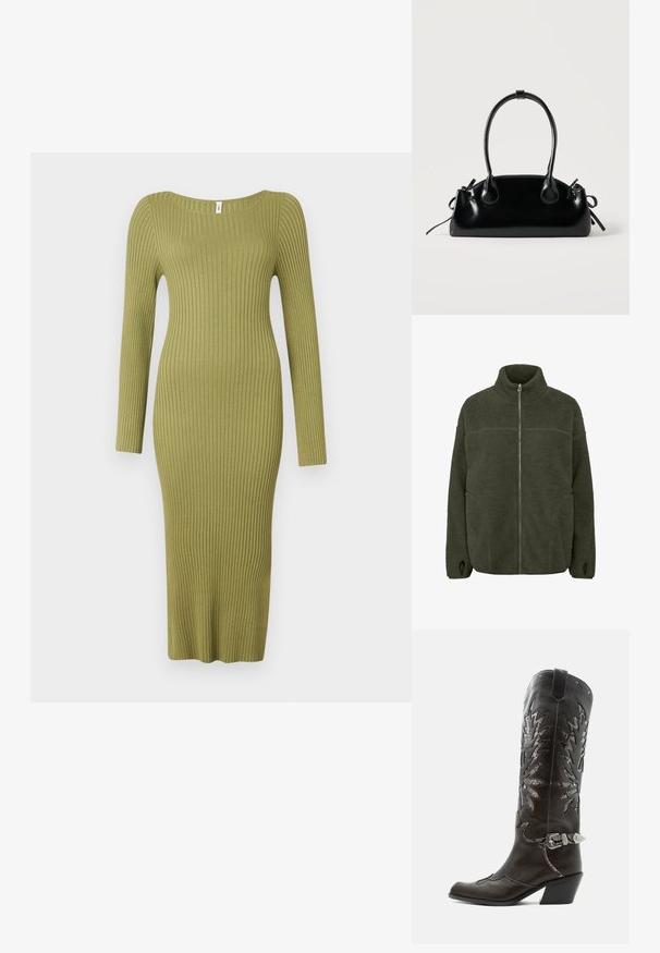 Fleecejacke in Dunkelgrün mit hohem Kragen, durchgehendem Reißverschluss, Seitentaschen und Daumenöffnungen. Weicher Stoff mit lockerer Passform.; Rippstrickkleid in Olivgrün mit einem Rundhalsausschnitt und langen Ärmeln. Taillierte Silhouette, die bis zur Mitte der Waden reicht.; Schwarzer Leder-Cowboystiefel mit dekorativen Ausschnitten, silberner Schnalle und schräger Ferse, auf weißem Hintergrund dargestellt.; Kleine schwarze glänzende Handtasche mit zwei langen Griffen und seitlichen Kordelzug-Details vor einfachem hellem Hintergrund.