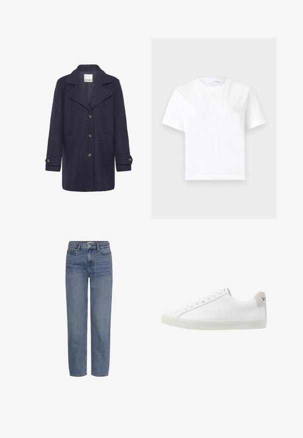 Marineblauwe wollen blend jas met een gestructureerde afwerking, met een reverskraag, voorste knoopsluiting, twee zijzakken en knopen op de manchetten.; Effen witte katoenen T-shirt met korte mouwen, ronde hals en rechte zoom, getoond op een witte achtergrond.; Blauwe rechte jeans met knoop- en ritssluiting aan de voorkant, riemlussen en klassiek ontwerp met vijf zakken.; Witte leren sneakers met een getextureerde lichtgrijze rubberen zool. Kenmerken zijn onder meer veters, subtiele stiksels en een grijze suède hielaccent.