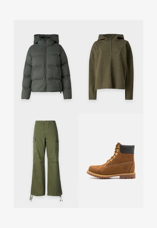 Chaqueta inflable en verde oscuro, con capucha, cierre frontal con cremallera y textura acolchada con baffles horizontales. Acabado mate suave.; Suéter de forro polar verde oliva con capucha, cierre de media cremallera en la parte delantera, tela texturizada y ribete contrastante en el dobladillo y en los puños.; Pantalones cargo verde oliva de algodón, con un diseño de pierna ancha, dos bolsillos laterales y lazos ajustables en el dobladillo.; Botín de ante marrón con cuello acolchado negro, ojales dorados, parte delantera con cordones y suela de goma con un patrón texturizado.