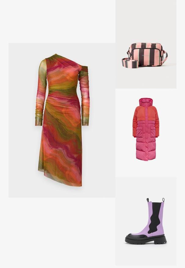 Lang dunfrakke med hætte, farveblokdesign i nuancer af rød og pink, med to frontlommer og lynlås foran.; AMUR DRENA DRESS - Etuikjole - lucid glaze; NA-KD WAVY ELASTIC BOOTS - Plateaustøvler - black/purple; Lille rektangulær crossbody-taske med bred justerbar rem, med lodrette striber i pink, brunt og tynde grønne linjer.