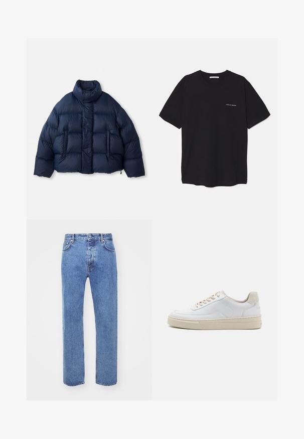 Doudoune bleu marine avec col montant, boutons-pression à l'avant, matelassage horizontal et deux poches avant, présentée sur fond blanc.; T-shirt en coton noir avec un col rond, des manches courtes et un logo blanc imprimé sur la poitrine gauche. Design simple, couleur unie.; Won Hundred STEVE - Jean boyfriend - cut blue; Sneaker blanche avec un dessus en cuir lisse, des lacets beige et un onglet de talon en daim beige texturé. Semelle surélevée pour une hauteur supplémentaire.