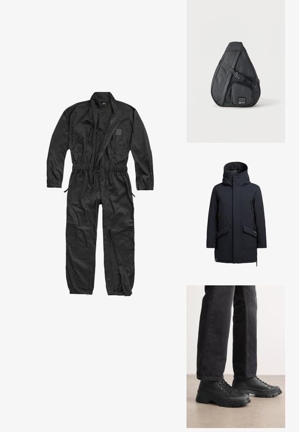 khujo CARL - Vinterfrakke - dunkelblau; Brandit BRANDIT HERREN EINSATZKOMBI - Buksedragter - black; Sorte snørebåndssko med en chunky, struktureret sål og glat overdel. Har metaløjer og en ribbet detalje rundt om tåen.; Sort crossbody-taske i dråbeform med justerbar rem og lynlåslomme foran med lille mærkelogo.