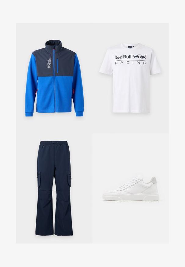 Blå jakke med et mørkeblå øverste panel, der har en lynlås lomme og teksten "RACING RED BULL". Har røde accenter på lynlåse og manchetter.; Red Bull Racing x Pepe Jeans TEAM LOGO - T-shirts print - white; Marine cargo bukser lavet af letvægtsstof med snoretræk i taljen, to sidelommer og lynlås cargo lommer på begge ben.; Hvide lædersneakers med en glat finish, rund tå, flade snørebånd og en struktureret sål. Grå ruskindsdetalje ved hælen.