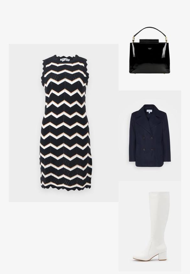 Marineblå uld dobbeltbrystet frakke med store klappede revers, to forlommer og sorte knapper. Glat tekstur, struktureret pasform.; Ærmeløs sort strikket kjole med hvide og beige zigzag-striber, bølgede kanter og DKNY Jeans-mærke ved nakken.; Hvide knæhøje støvler med en glat, blank finish. Firkantet blokhæl og diskret syningsdetalje langs siden.; Sorte patentlæder håndtaske med et struktureret design, der har et top håndtag, guld hardware detaljer og en lille frontklap.