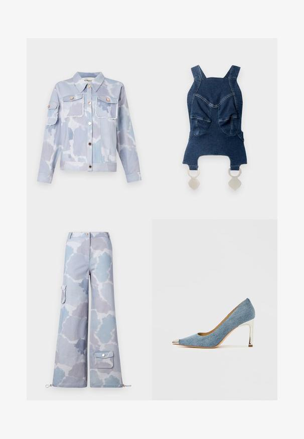 Lyseblå denimjakke med sky-mønster, to forlommer, guldfarvede knapper og slidte kanter. Lange ærmer med knapmanchetter.; Denim top med brede skulderstropper, to forlommer, en buet halsudskæring og sølvhardware forneden til fastgørelse.; Bredde cargo bukser i et lys blå og grå sky mønster, med en sidelomme og justerbar snor i kanten.; Denimspids tå-pumpe med en sølvfarvet metaltåhætte og en stilethæl. Har en glat overflade og en buet silhuet.