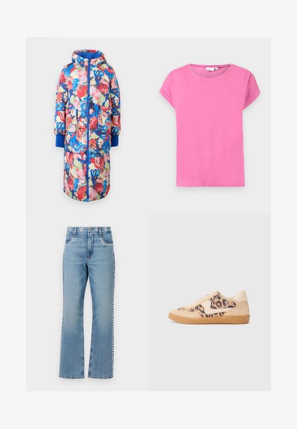 Manteau matelassé à fleurs avec capuche, présentant des fleurs rouges, roses et bleues sur un fond sombre, deux poches avant et des poignets en rib d'un bleu vibrant.; T-shirt rose à manches courtes avec col rond, ourlets de manches pliés et texture de tissu lisse et unie sur fond blanc.; Good American GOOD ICON STUDDED - Jean droit - indigo; Baskets en imprimé léopard avec tige en suède beige, semelle en caoutchouc tan et accents blancs. Bout rond et design à lacets avec une finition texturée.